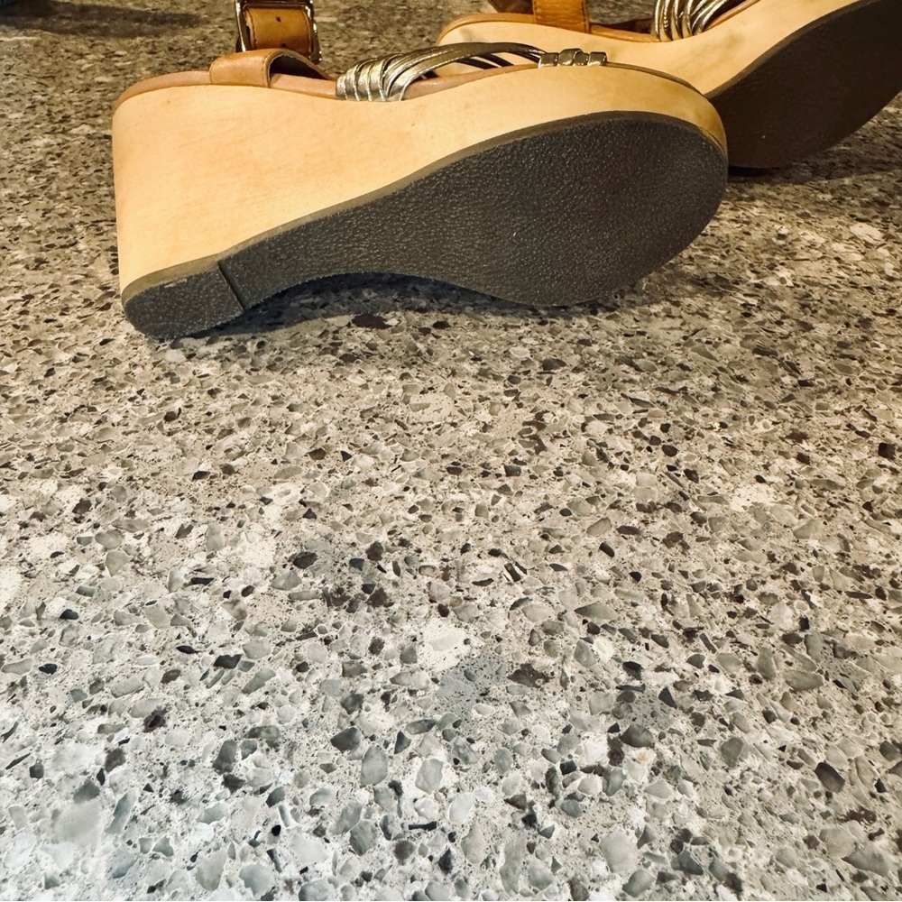 Steve Madden Wooden Wedges - Size 8 ⭐👠 - Picture 7 of 10